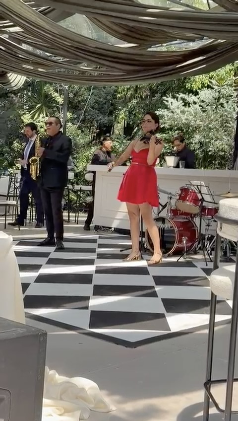 Sax y violín de Symphomania